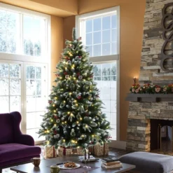 LuxenHome 6Ft Pre-Lit Artificial Pine Christmas Tree With Frosted Tips, Pinecones, And Red Berries Green -LuxenHome GUEST 08d74aa2 0ce2 45d0 ad68 80066da52332
