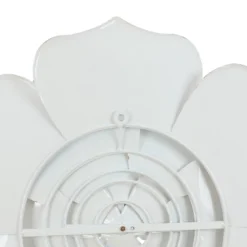 LuxenHome White And Gold Flower Metal Wall Decor -LuxenHome GUEST 267e4590 8169 49bd 815f 229728a9903e