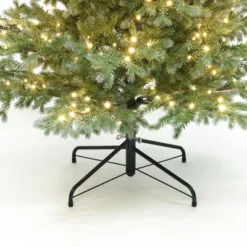 LuxenHome 7Ft Pre-Lit Artificial Pine Christmas Tree With Dusty Green PE Tips & Metal Stand -LuxenHome GUEST 393d4495 0068 40f5 8218 e7696f044ace