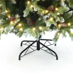 LuxenHome 6Ft Pre-Lit Green Full Artificial Christmas Tree With Red Berries And Metal Stand -LuxenHome GUEST 39def148 a3c6 43c0 814f e88df9e5276c