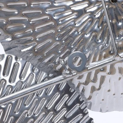 LuxenHome Silver And Gold Flowers Metal Wall Decor 2 LuxenHome Silver And Gold Flowers Metal Wall Decor - Image 2