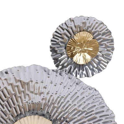 LuxenHome Silver And Gold Flowers Metal Wall Decor 10 LuxenHome Silver And Gold Flowers Metal Wall Decor - Image 10