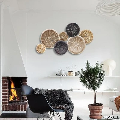 LuxenHome Multi-Color Sand Dollar 47.5" W X 27.5" H Metal Wall Decor 4 LuxenHome Multi-Color Sand Dollar 47.5" W X 27.5" H Metal Wall Decor - Image 4