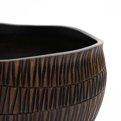 LuxenHome Brown With Black V-Pattern Polyresin 12-Inch Round Planter 5 LuxenHome Brown With Black V-Pattern Polyresin 12-Inch Round Planter - Image 5