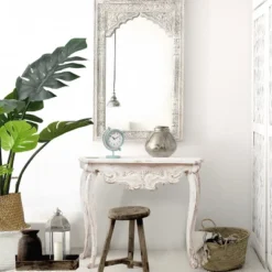 LuxenHome Vintage Off White Wood Console And Entry Table -LuxenHome GUEST 5895cd20 74ed 4c56 8aa0 356c2b248d8f