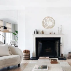 LuxenHome Gold Metal Abstract Swirl Round Wall Decor -LuxenHome GUEST 86ef178b 898e 4a44 aee8 b4b1a29bfad8