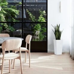 LuxenHome Square Tapered 18.5" H House Planters, Indoor & Outdoor White -LuxenHome GUEST 89748038 5e3f 41a3 a6c1 bce6e14692bf