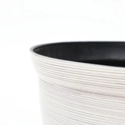 LuxenHome Ivory White Bell Round Recyled Plastic Planter Off-White -LuxenHome GUEST 8e418ce0 bd2c 47d9 8a0c c5ce631d1acf
