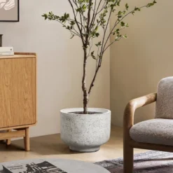 LuxenHome Rustic Planter – White & Gray Round MgO Pot With Drainage Plug -LuxenHome GUEST 95db0d4d bfb7 4aff 8e4b 0f329531925a