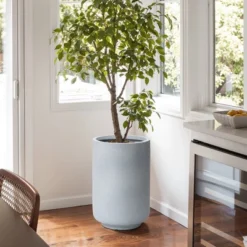 LuxenHome Concrete-Look Planter – Gray Round MgO Pot With Drainage Hole