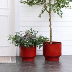 LuxenHome Ceramic Plant Pot Red Glazed Indoor Outdoor Decorative Planter With Drainage Hole And Rubber Plug Modern Round Flower Pot -LuxenHome GUEST 9c200b75 0ea4 4ae7 ba6c 6f1b577bb562