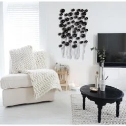 LuxenHome Black With Gold Flowers Abstract Metal Wall Art -LuxenHome GUEST a68f71cd e982 4b5b a6ea b1446e387d95