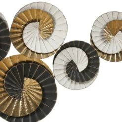 LuxenHome Multi-Color Metal Swirl Wall Decor Multicolored -LuxenHome GUEST a9928dd4 cf57 484e be4f f0b1fa762140
