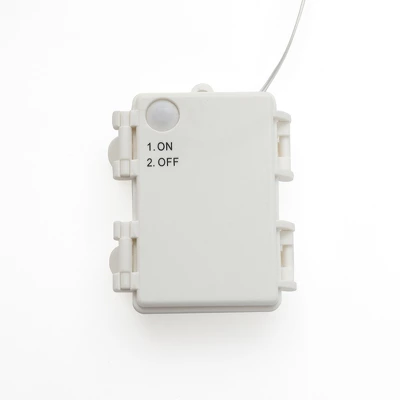 LuxenHome 3-Pc Lighted Silver Tinsel Gift Box Set With Champagne Ribbon, Outdoor Holiday Decoration Silver, Champagne, Green 2 LuxenHome 3-Pc Lighted Silver Tinsel Gift Box Set With Champagne Ribbon, Outdoor Holiday Decoration Silver, Champagne, Green - Image 2