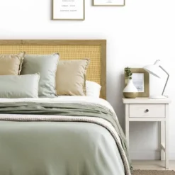 LuxenHome Natural Finish Rubberwood With Rattan Panel Headboard, Queen Brown 12 LuxenHome Natural Finish Rubberwood With Rattan Panel Headboard, Queen Brown -LuxenHome GUEST c9da0e7b a47a 4029 9ed5 5e2975979995