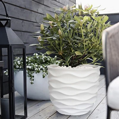 LuxenHome White MgO 11.6-Inch H Waves Round Planter 1 LuxenHome White MgO 11.6-Inch H Waves Round Planter