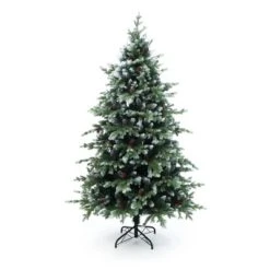 LuxenHome 6Ft Pre-Lit Green Full Artificial Christmas Tree With Red Berries And Metal Stand -LuxenHome GUEST dbaad34e 6210 4527 954e 748de81fb208