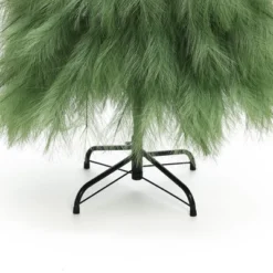 LuxenHome 6Ft Holiday Artificial Pampas Grass Tree In Green -LuxenHome GUEST e3c8b4fb e04d 4a47 a276 b8f0f18da68a