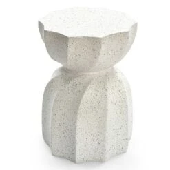 LuxenHome Off White With Gray Cement Hourglass Side Table -LuxenHome GUEST e7d8e7f1 d4e2 4079 9f41 94121e68058f