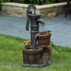 LuxenHome Resin Farmhouse Barrel And Water Pump Outdoor Fountain