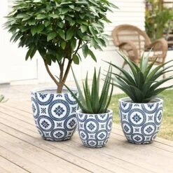LuxenHome Round Tapered Planter – Blue And White Floral MgO Pot With Drainage Hole -LuxenHome GUEST f7301608 33e7 4249 8d44 01e3d90a355e